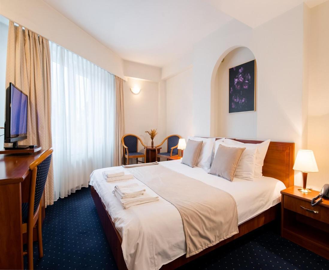 Hotel Excelsior Timişoara Extérieur photo