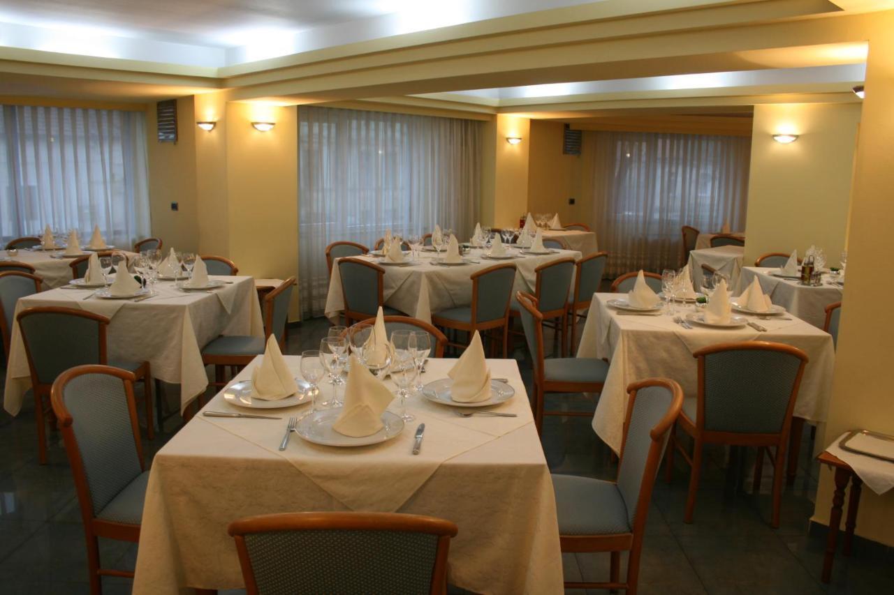 Hotel Excelsior Timişoara Extérieur photo